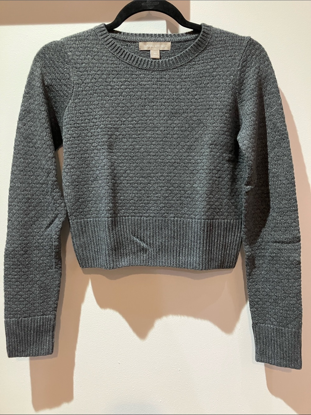 ✨NWT✨ Banana Republic cropped sweater | Size XS